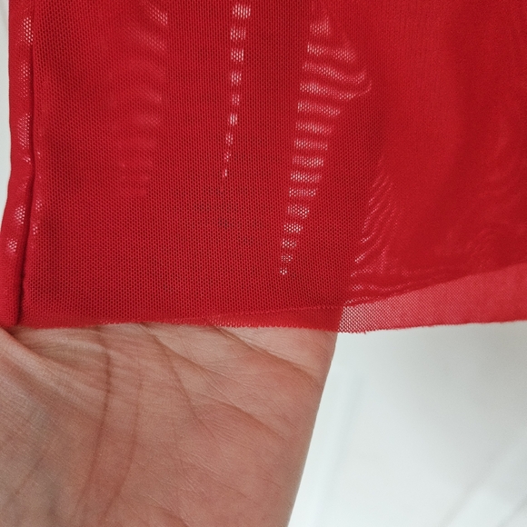 Wilfred Free semi sheer red kristen t shirt long sleeve - Picture 5 of 6